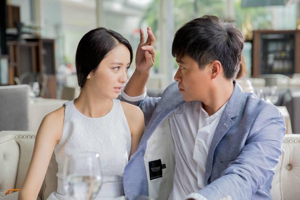 中奥社区:巡河护水不放松
